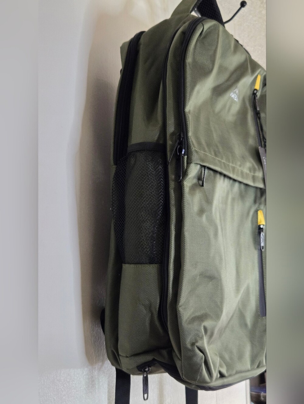 Matein Men's Olive Green Backpack Everyday Airline Travel Bag - Picture 5 of 10